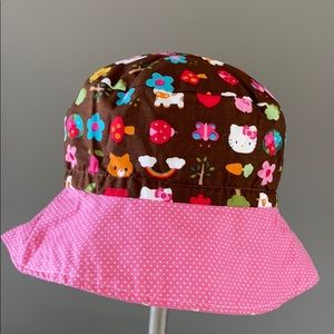 Hello kitty sun hat size 4/7. Brand new with tags!